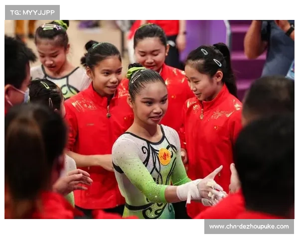 世界体操锦标赛：中国队夺得女子团体冠军的战术解析